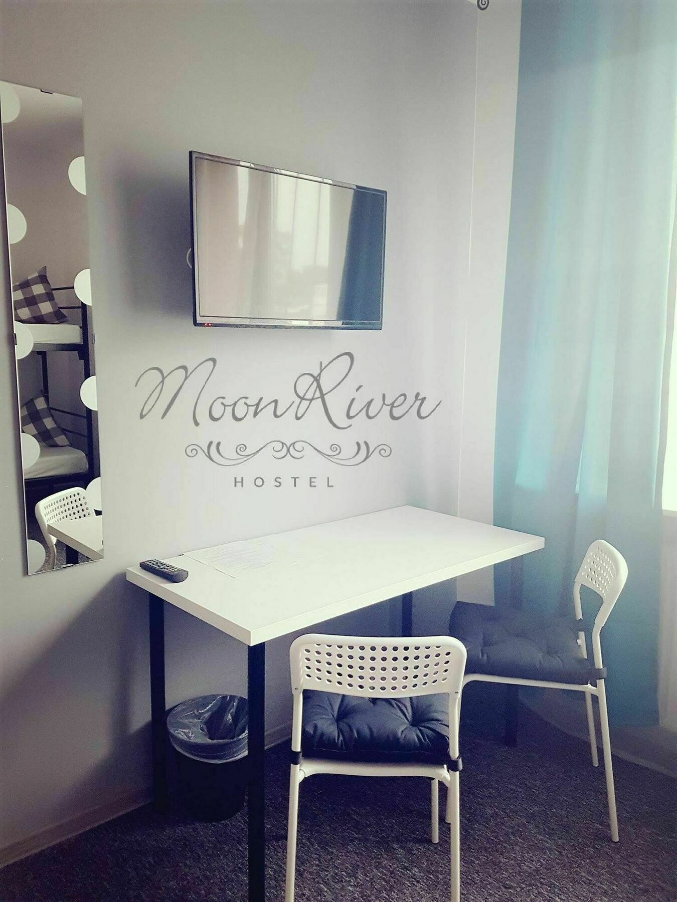 Moonriver Inn Варшава Екстер'єр фото